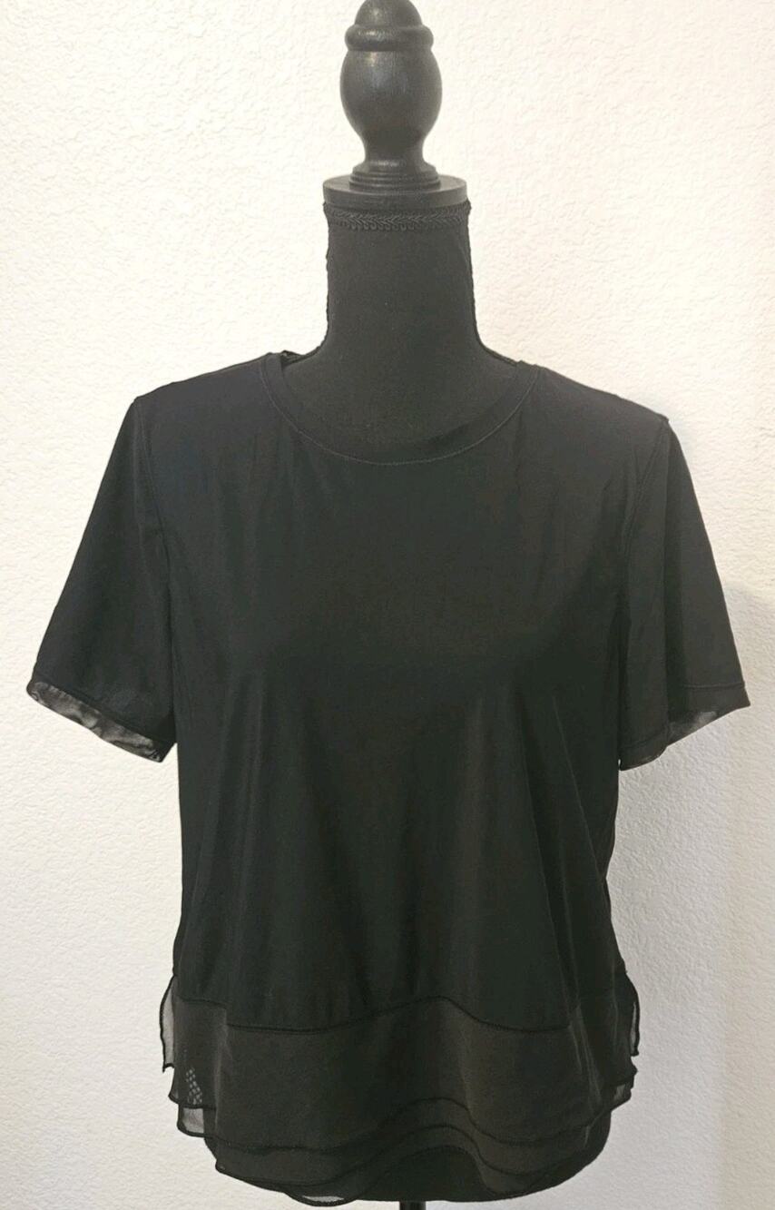 Lululemon Short Sleeve Top Womens Black Athletic Workout Mesh Train Gym *read
